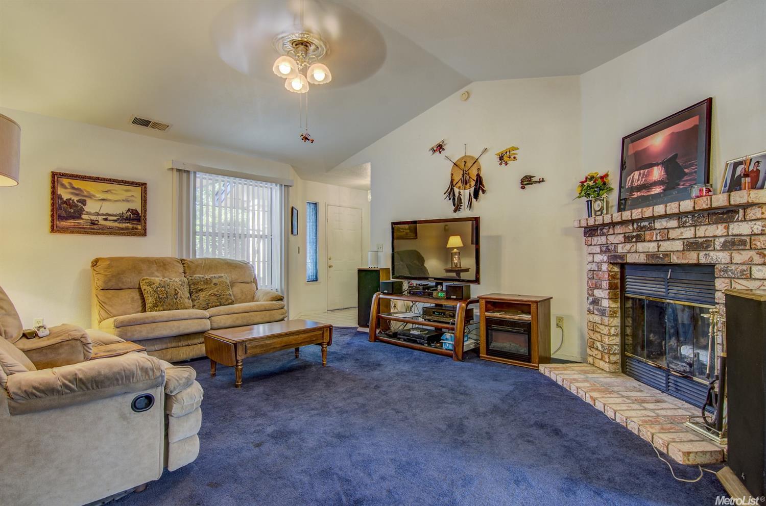 7925 Eagle Peak Way, Antelope, CA 95843 photo 4
