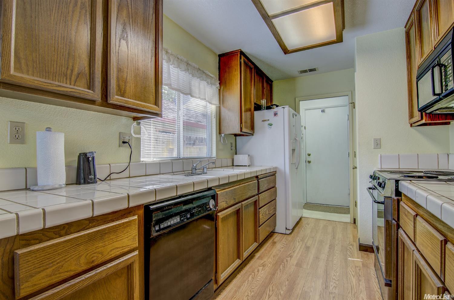 7925 Eagle Peak Way, Antelope, CA 95843 photo 8