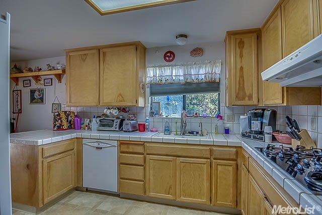 799 Singletree Ct, Galt, CA 95632 photo 8