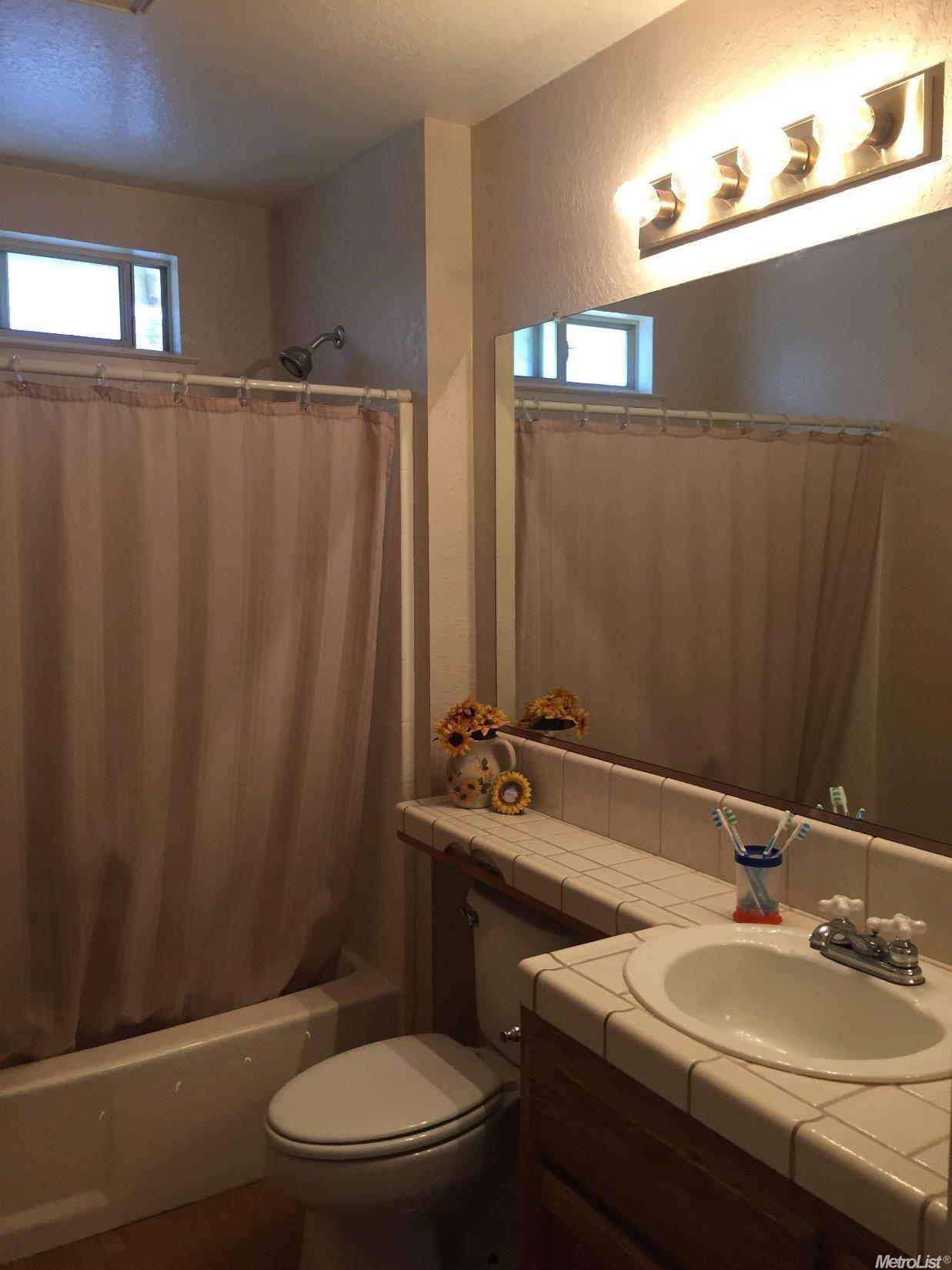 2601 Beatrice Ln, Modesto, CA 95355 photo 13