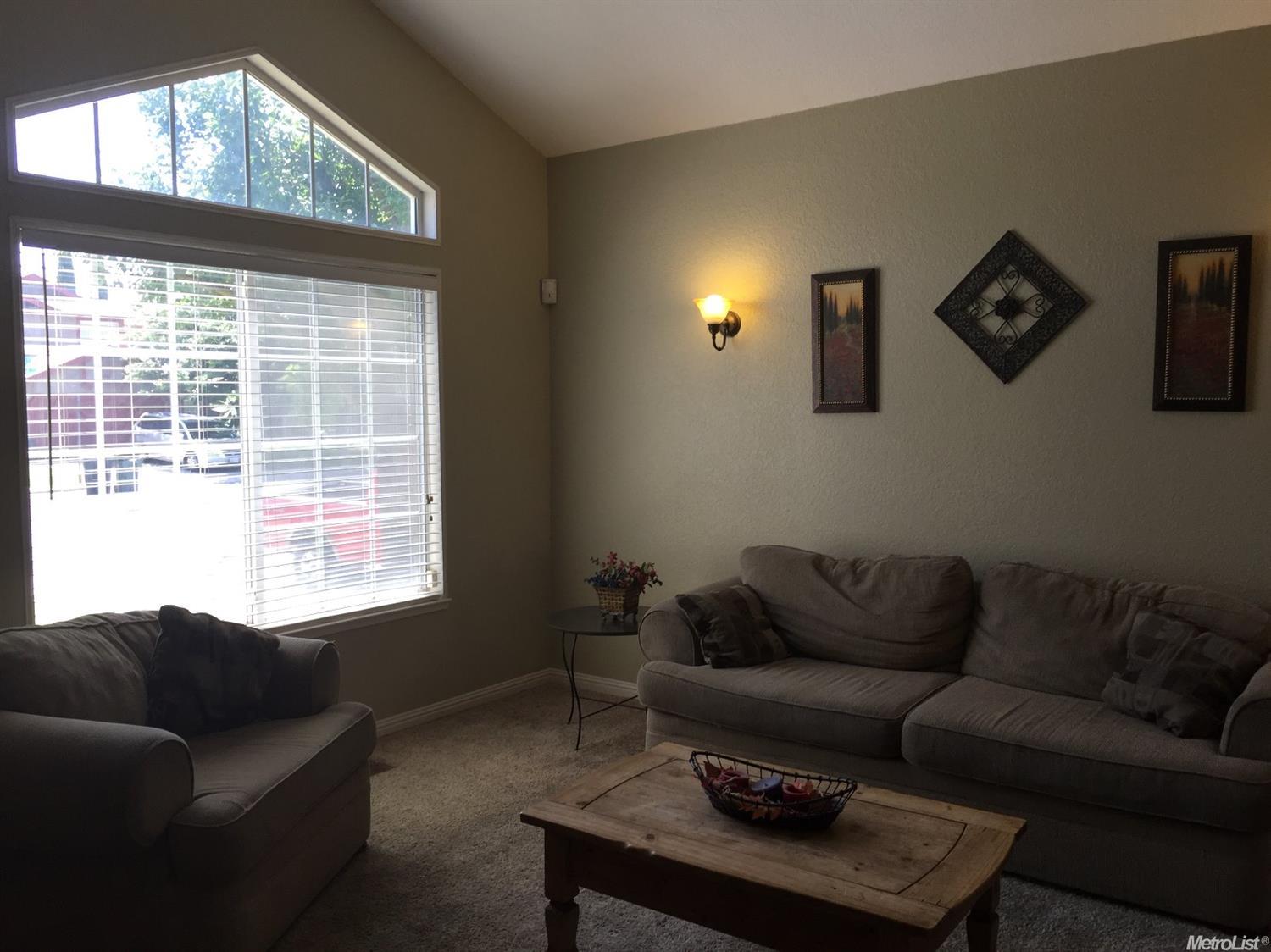 2601 Beatrice Ln, Modesto, CA 95355 photo 2