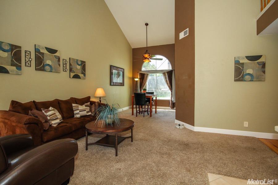 3758 Willow Bend Pl, Antelope, CA 95843 photo 5
