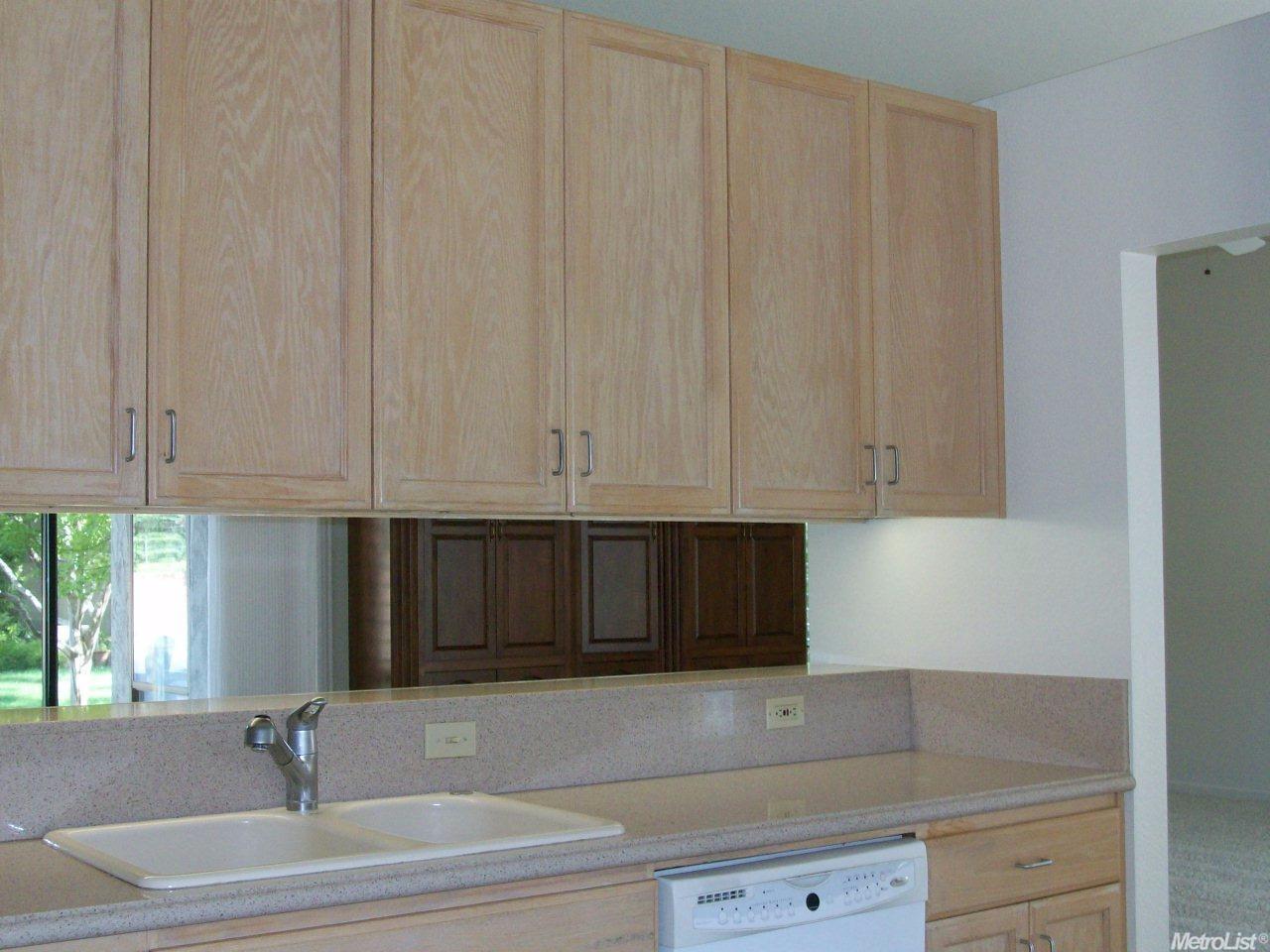 2491 Macarthur Pkwy, Lodi, CA 95242 photo 3