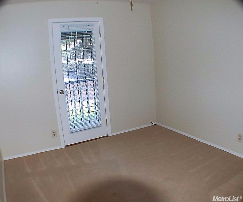 3957 Oak Villa Cir, Carmichael, CA 95608 photo 14