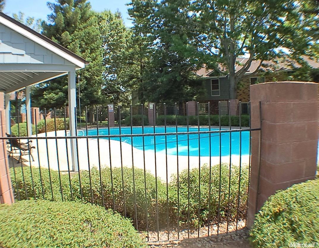 3957 Oak Villa Cir, Carmichael, CA 95608 photo 24