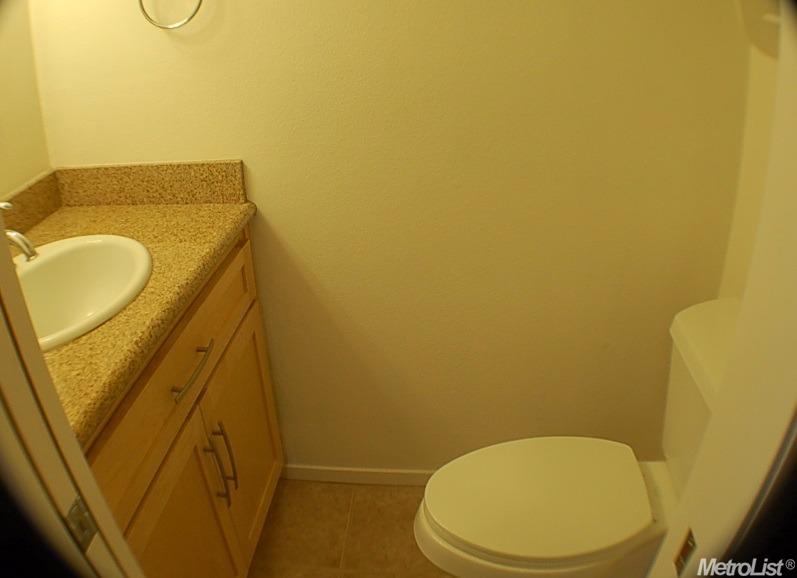 3957 Oak Villa Cir, Carmichael, CA 95608 photo 18