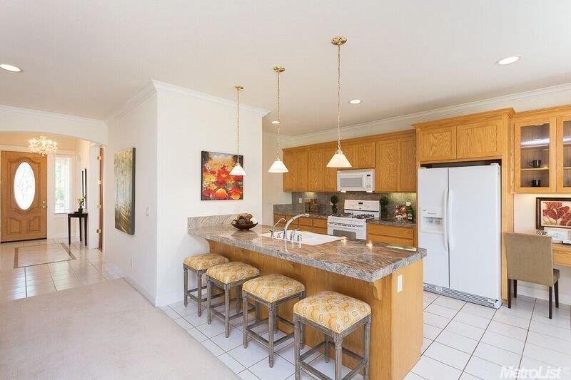 2907 Bellows Ct, Davis, CA 95618 photo 5