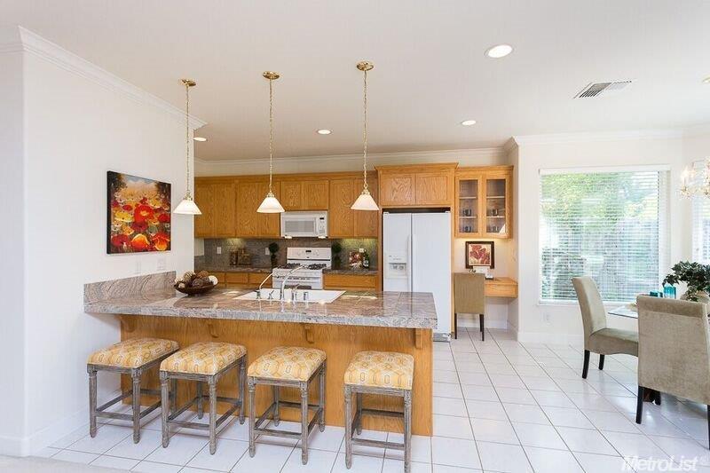 2907 Bellows Ct, Davis, CA 95618 photo 6