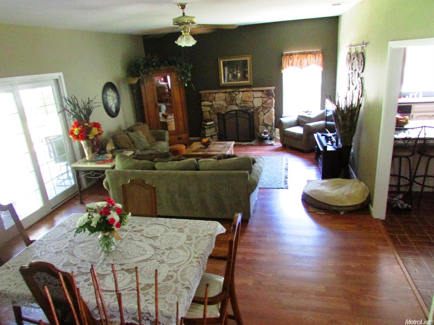 2716 River Valley Cir, Modesto, CA 95351 photo 3