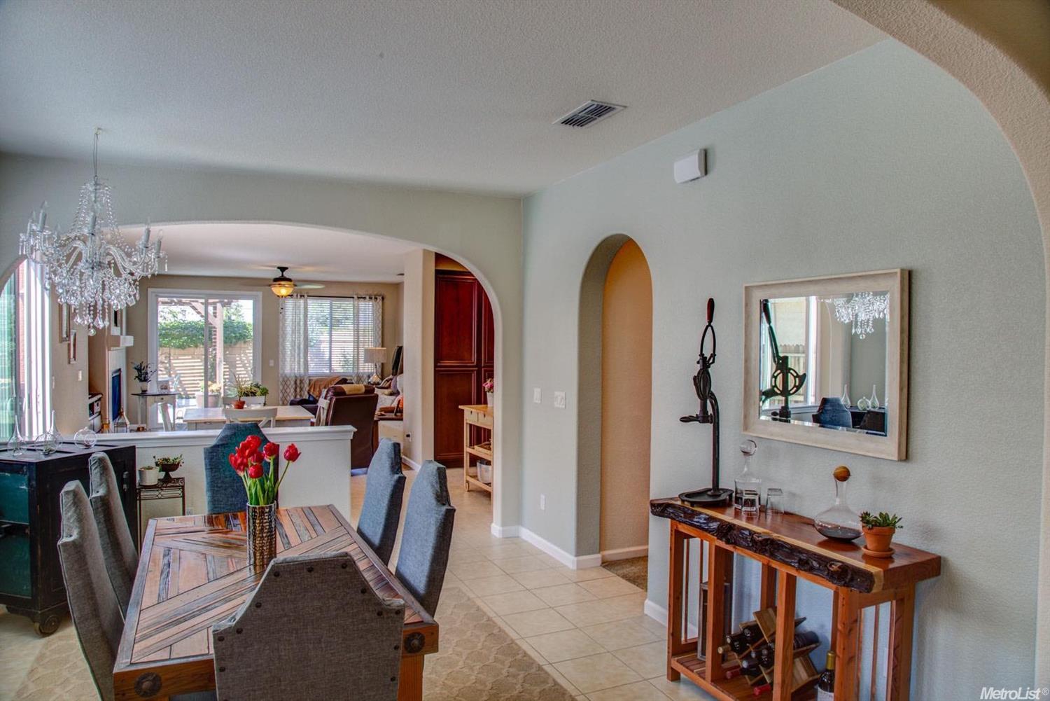 1720 Dalia Ln, Manteca, CA 95337 photo 4