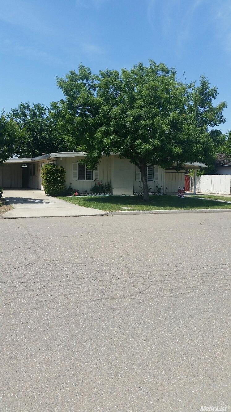 721 Real Ave, Newman, CA 95360 photo 1