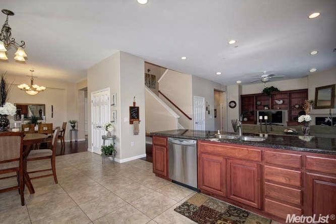 2936 California Ave, Carmichael, CA 95608 photo 9