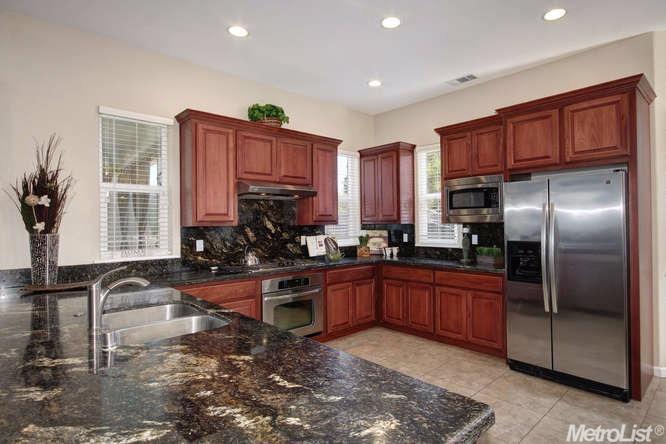 2936 California Ave, Carmichael, CA 95608 photo 8
