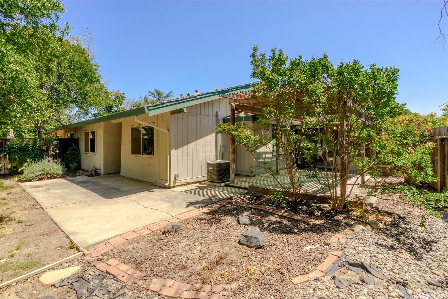 3241 Chesapeake Bay Ave, Davis, CA 95616 photo 16