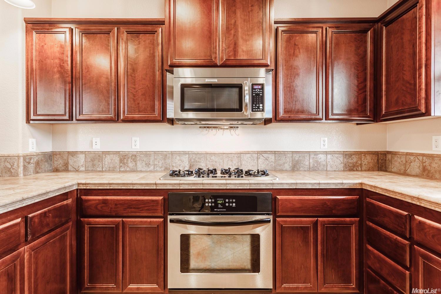 1336 Bugby Ln, Folsom, CA 95630 photo 11