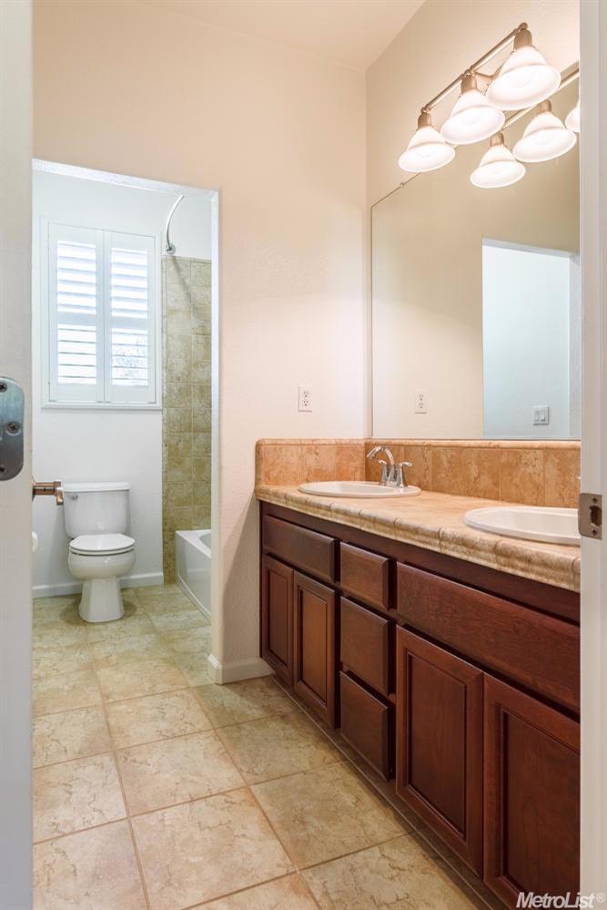 1336 Bugby Ln, Folsom, CA 95630 photo 22