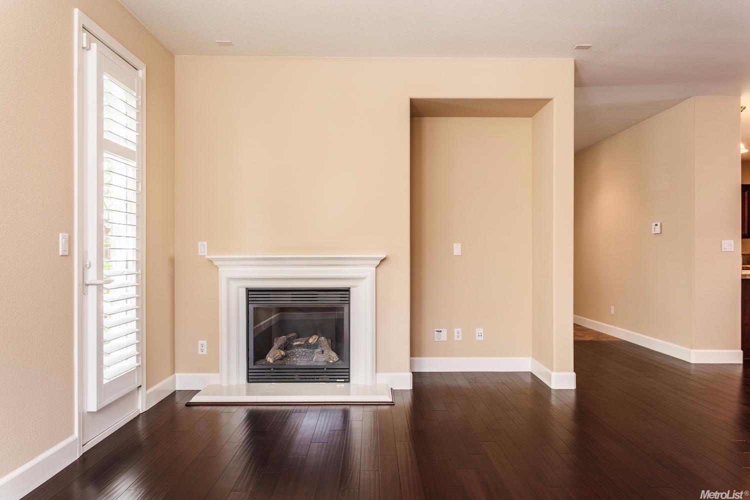 1336 Bugby Ln, Folsom, CA 95630 photo 5