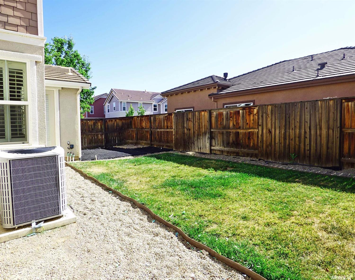 9439 Vintner Cir, Patterson, CA 95363 photo 4