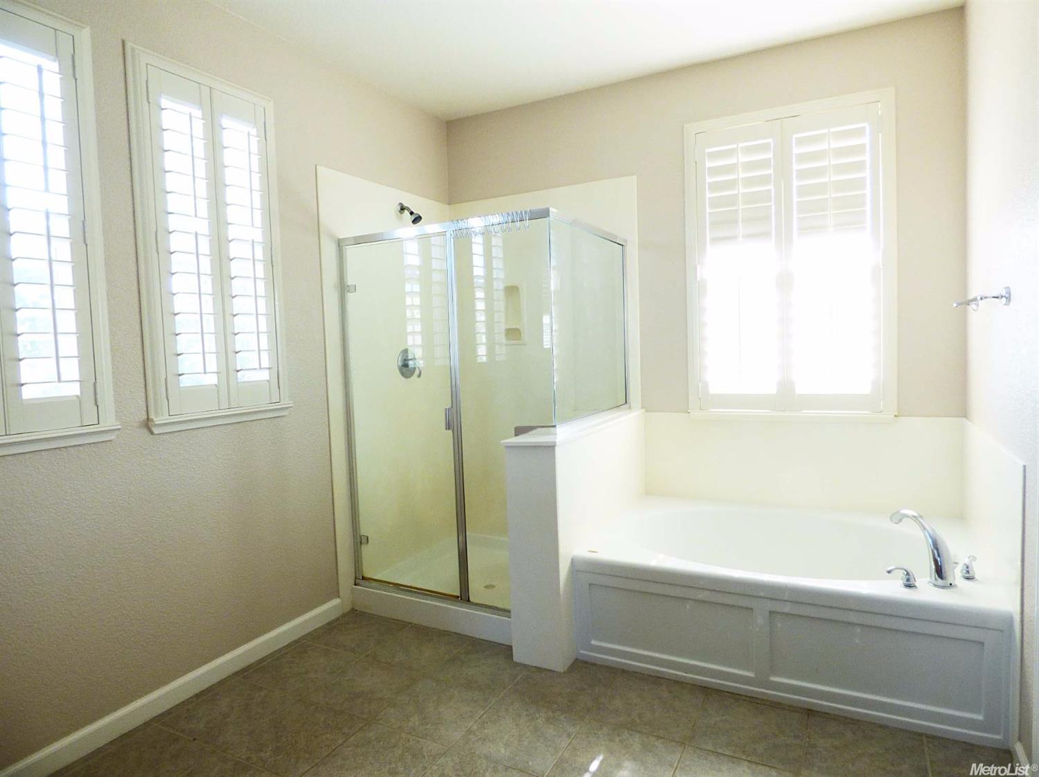 9439 Vintner Cir, Patterson, CA 95363 photo 8
