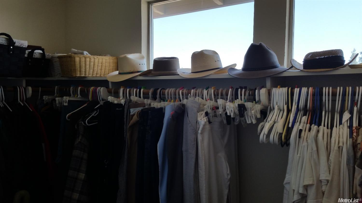 1400 Parkview St, Manteca, CA 95337 photo 9