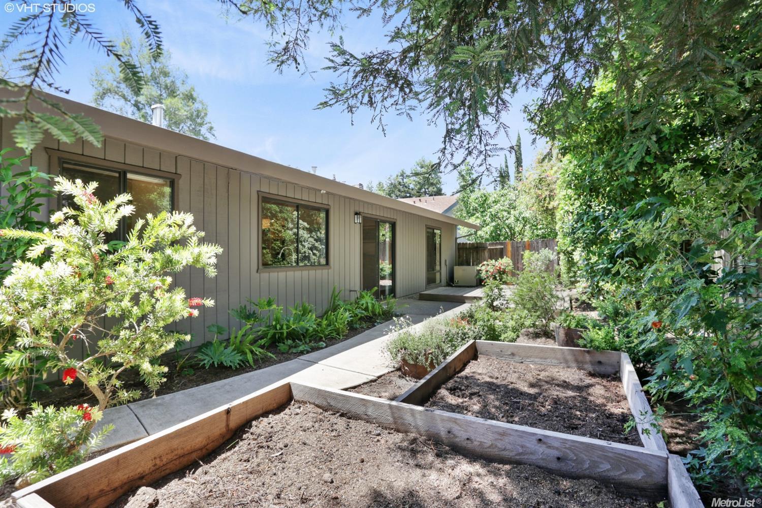 735 Valencia Ave, Davis, CA 95616 photo 23