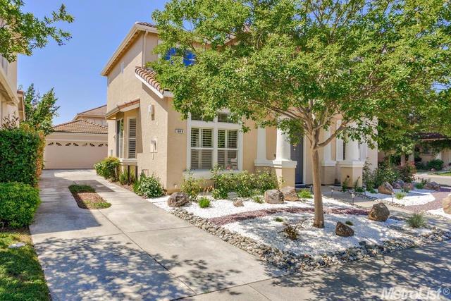 1848 Rushmore Ln, Davis, CA 95616 photo 2