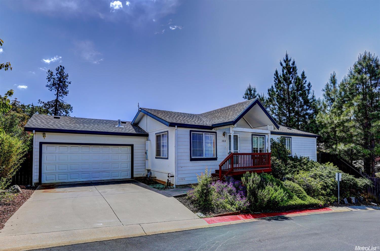 202 Foster Rd, Colfax, CA 95713 photo 1