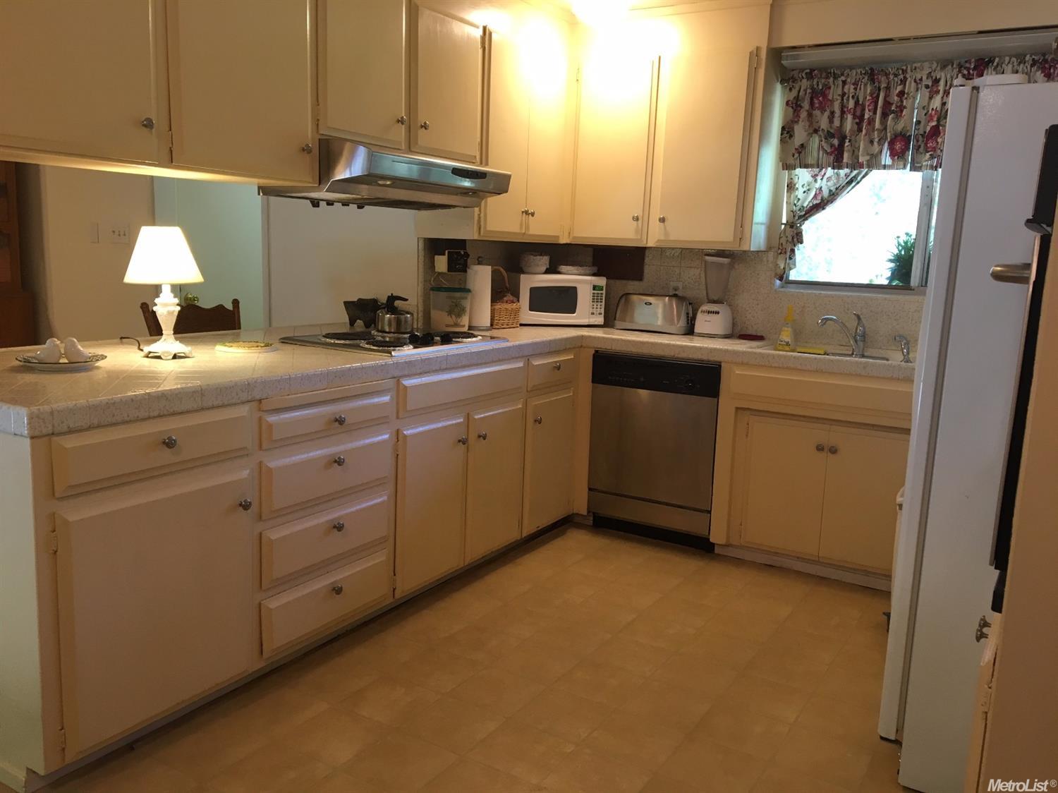 6450 Palm Ave, Carmichael, CA 95608 photo 4