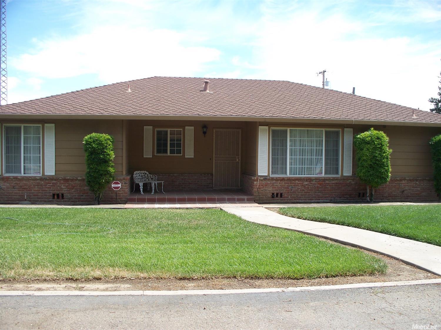 1312 E Las Palmas, Patterson, CA 95363 photo 1