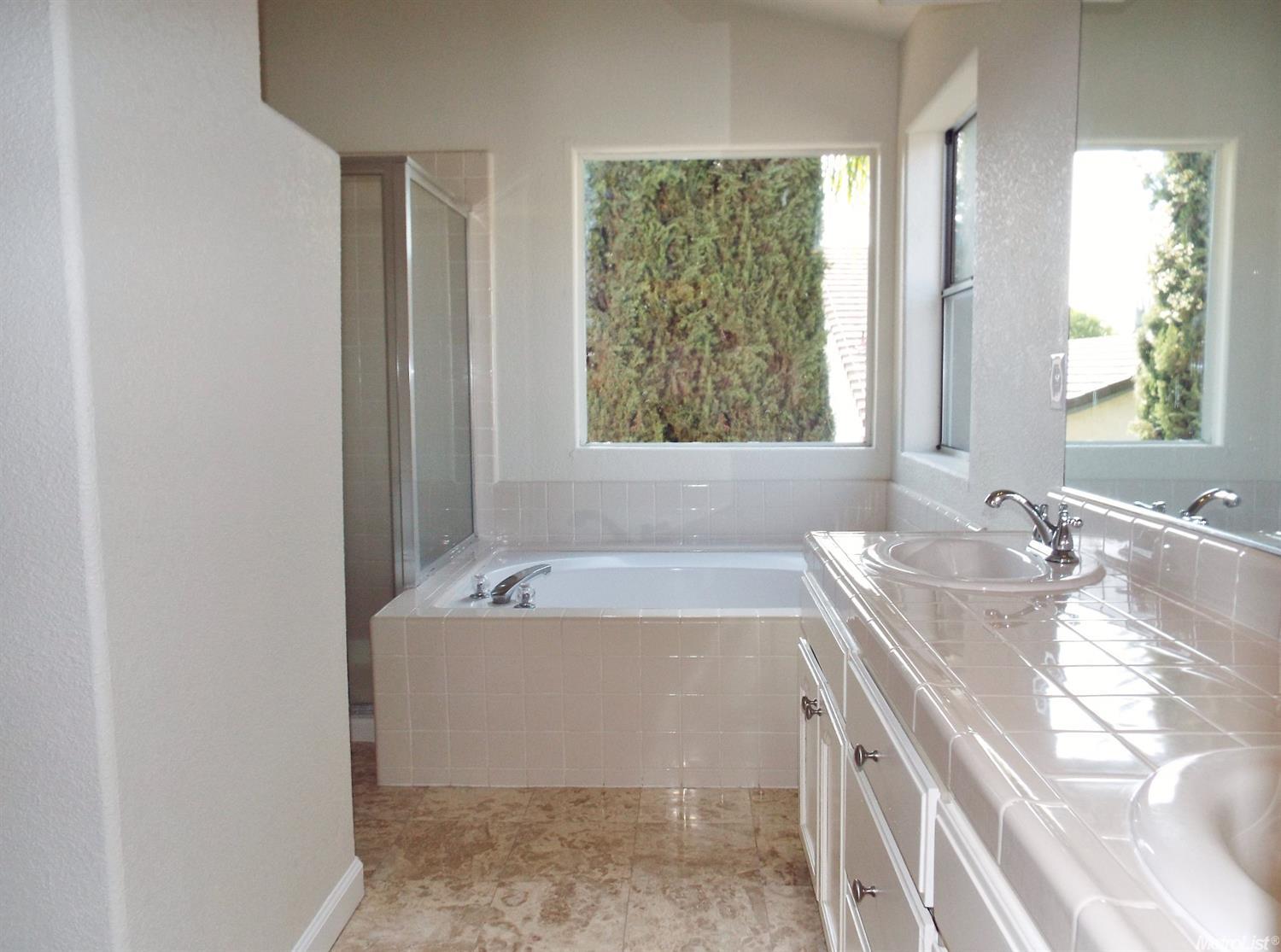 812 N Rosemore Ave, Modesto, CA 95358 photo 18