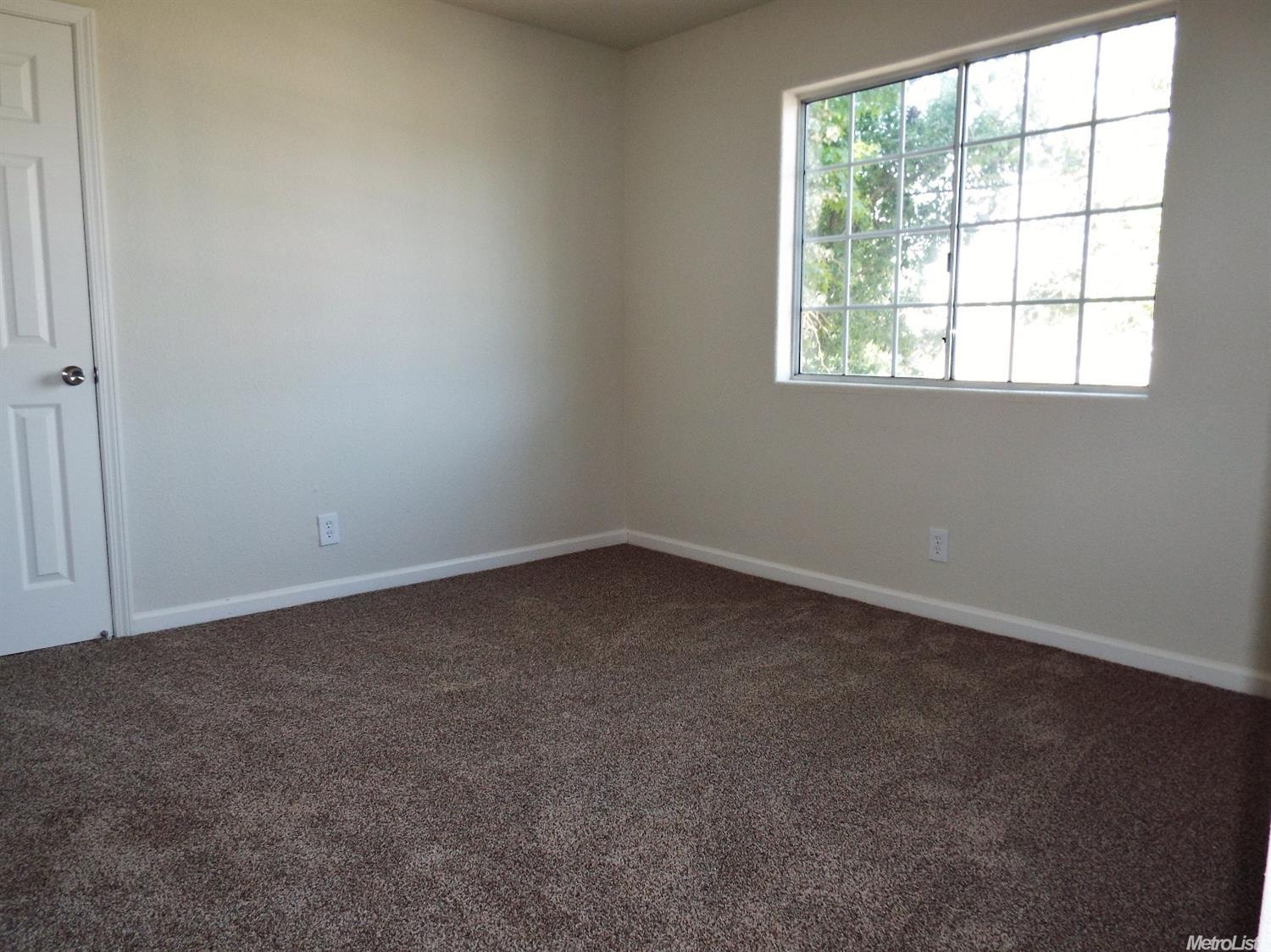 812 N Rosemore Ave, Modesto, CA 95358 photo 11