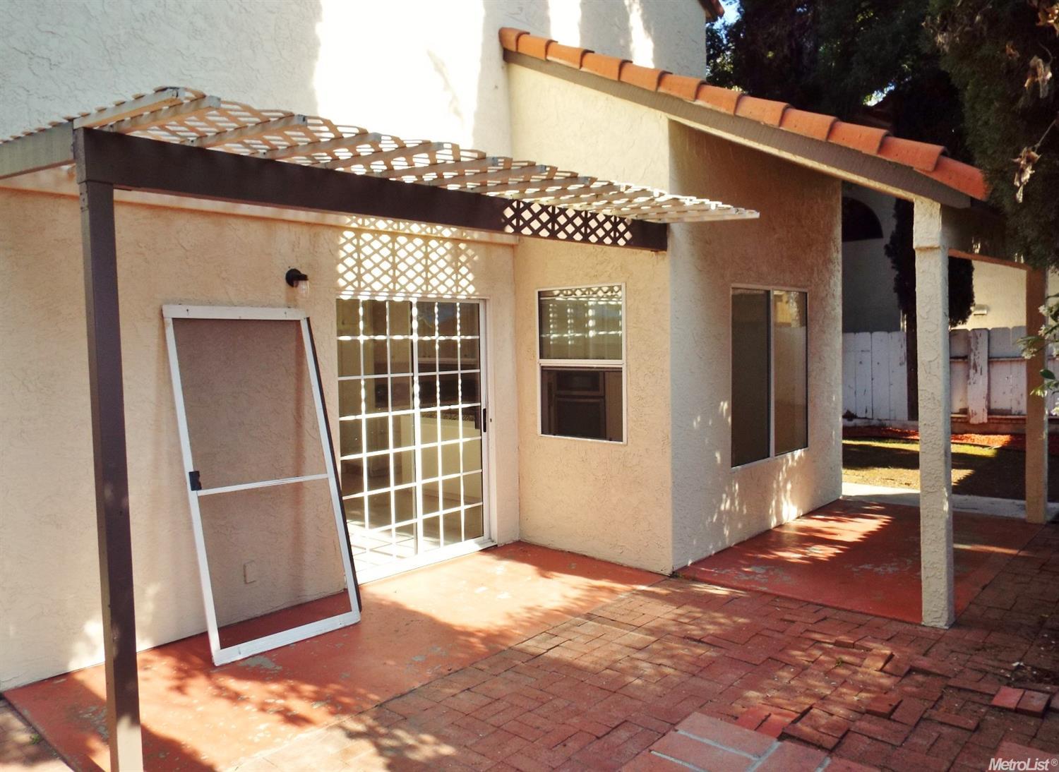 812 N Rosemore Ave, Modesto, CA 95358 photo 22
