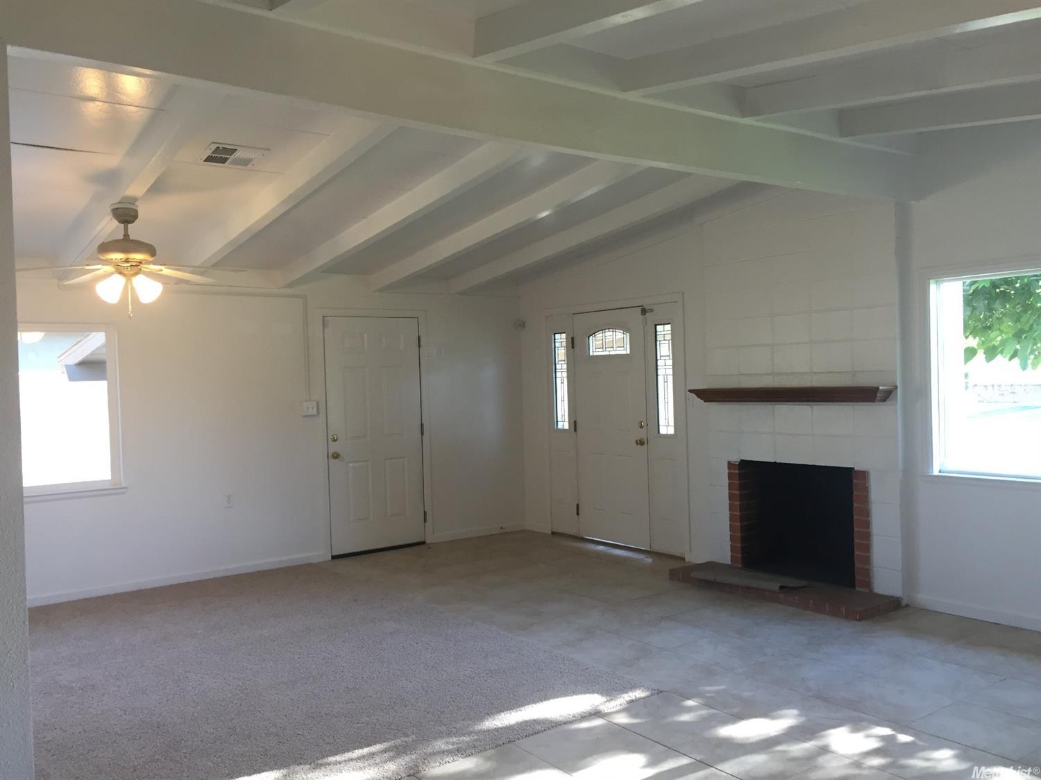 328 S Powers Ave, Manteca, CA 95336 photo 7