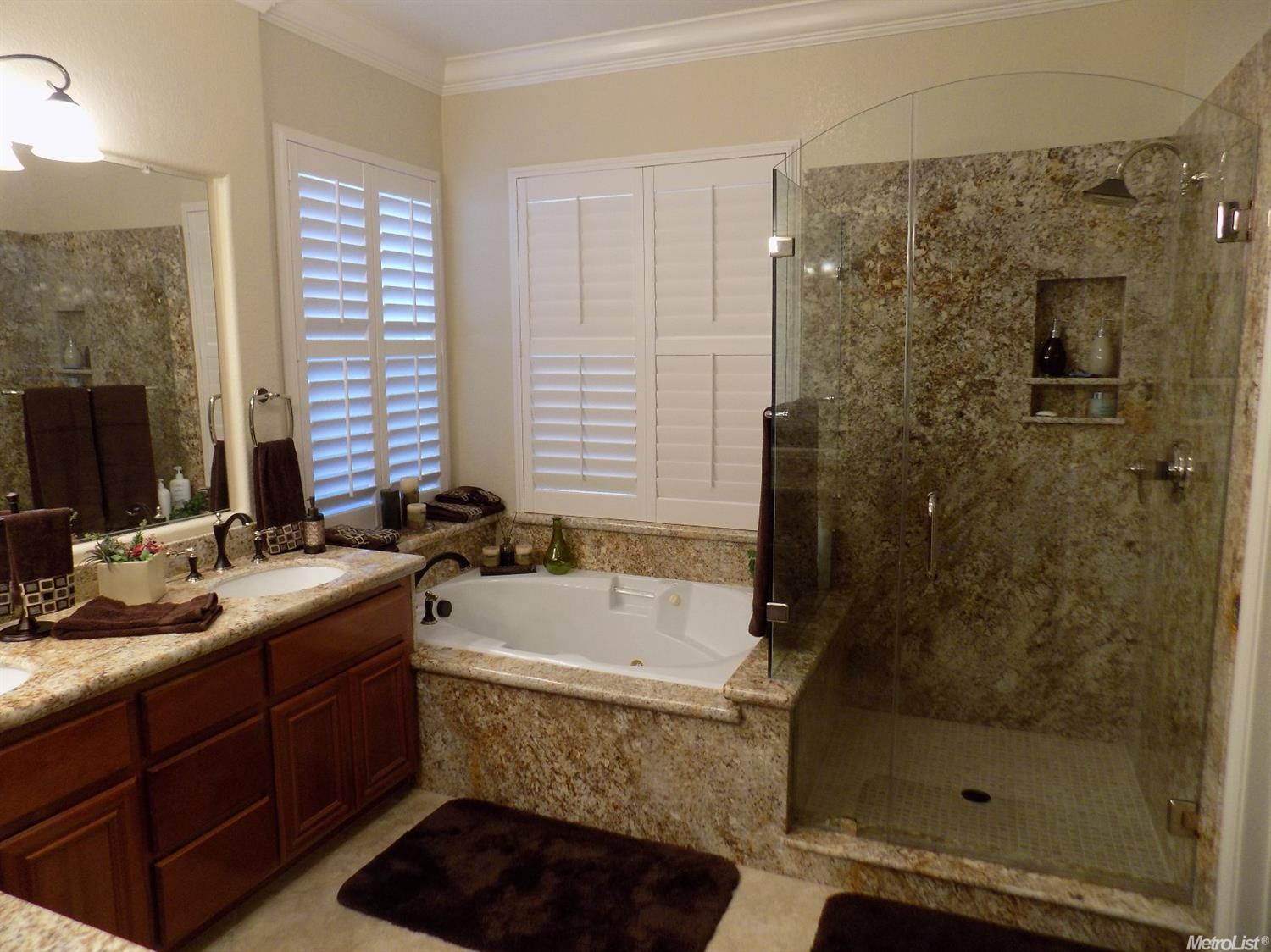 4112 Masterpiece Dr, Modesto, CA 95357 photo 9