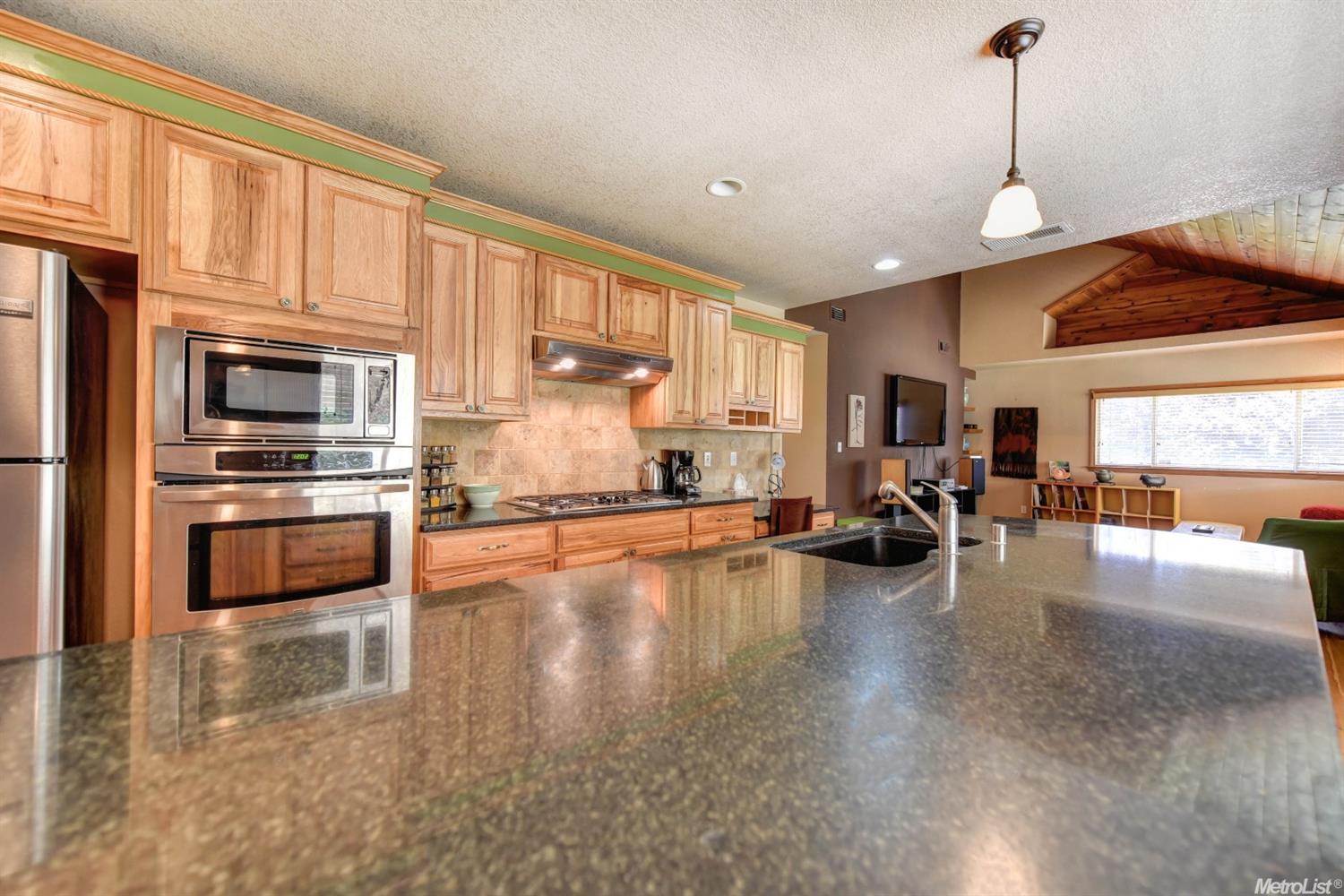 3080 E Forest Lake Rd, Acampo, CA 95220 photo 11