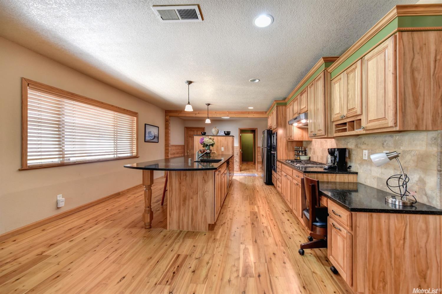 3080 E Forest Lake Rd, Acampo, CA 95220 photo 9