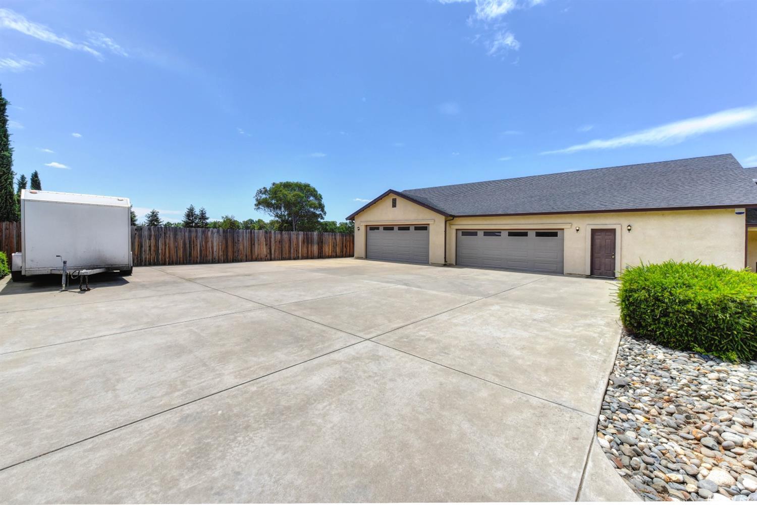 3080 E Forest Lake Rd, Acampo, CA 95220 photo 4
