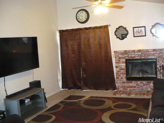 4008 Wincanton Rd, Salida, CA 95368 photo 4