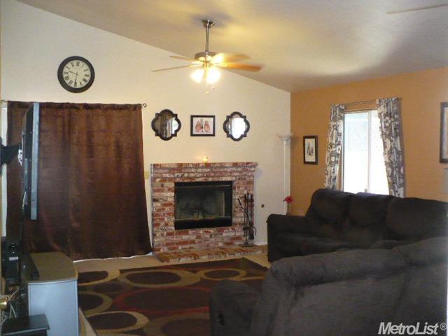 4008 Wincanton Rd, Salida, CA 95368 photo 3