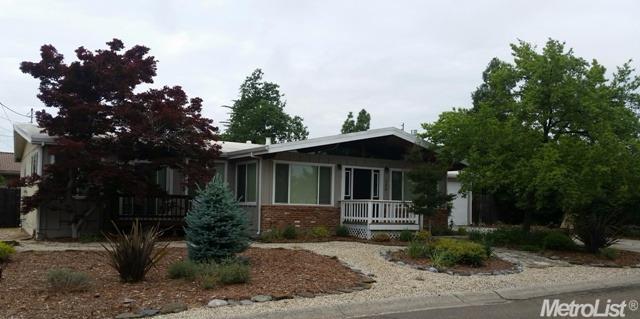 146 S Mcdaniel Dr, Auburn, CA 95603 photo 2