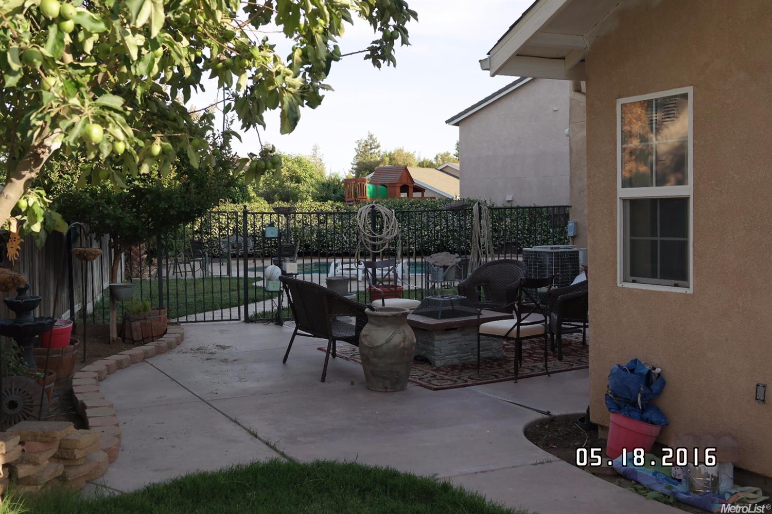 430 Penguin Ct, Patterson, CA 95363 photo 16