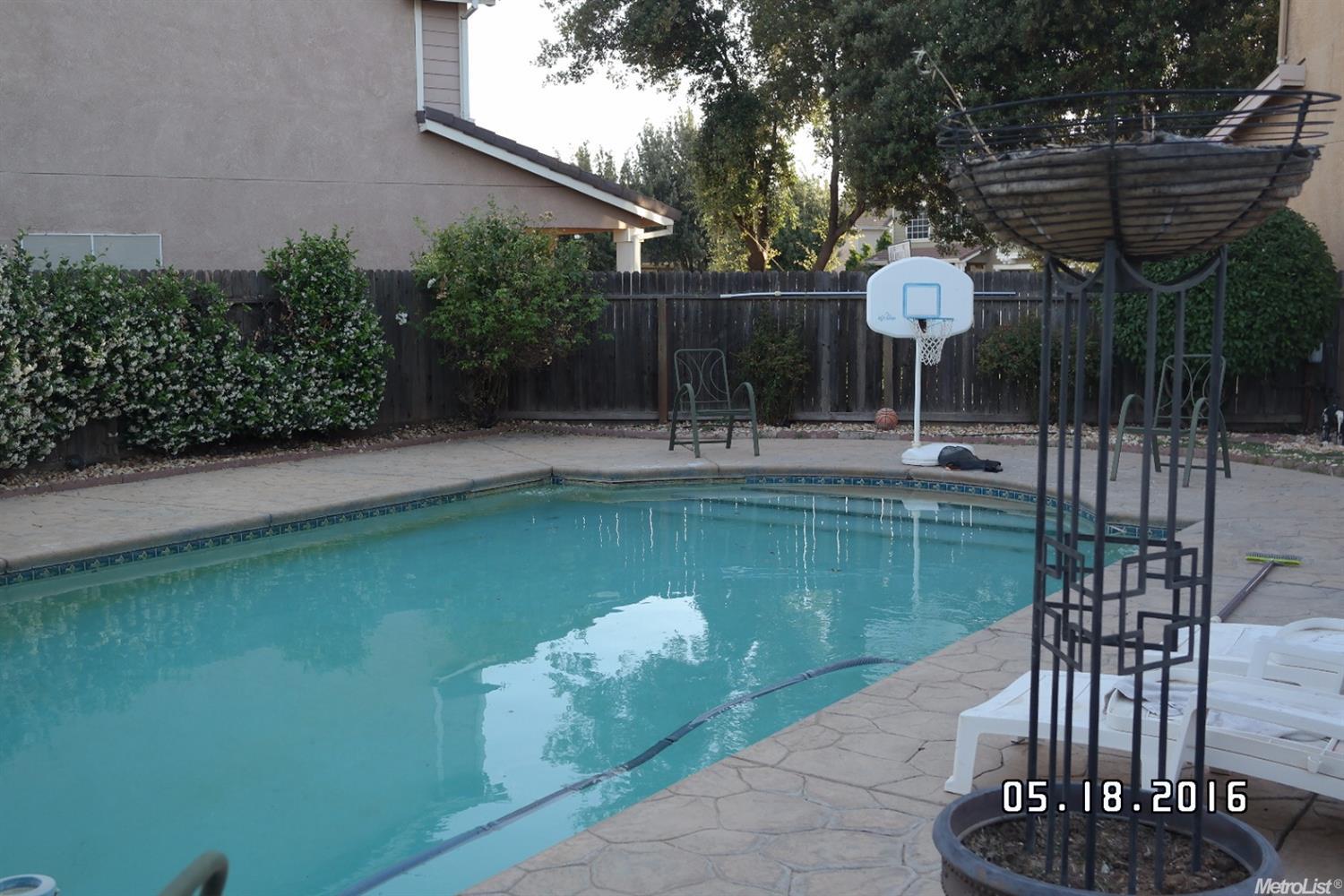 430 Penguin Ct, Patterson, CA 95363 photo 10