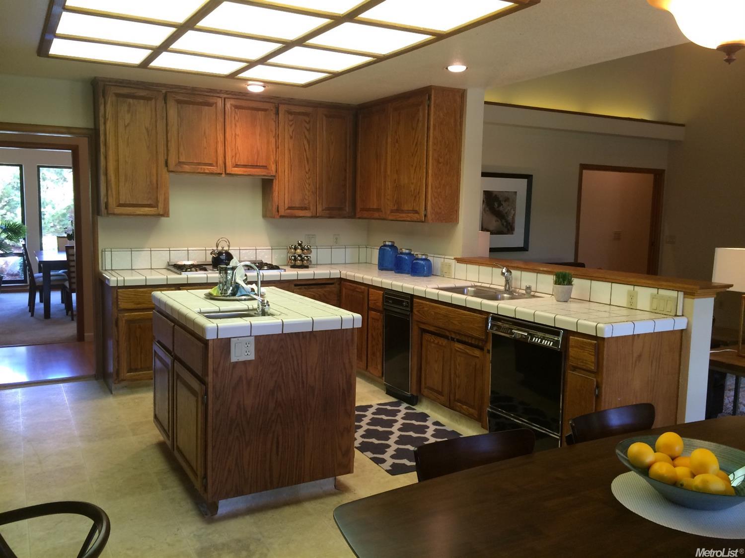 3204 Morro Bay, Davis, CA 95616 photo 4