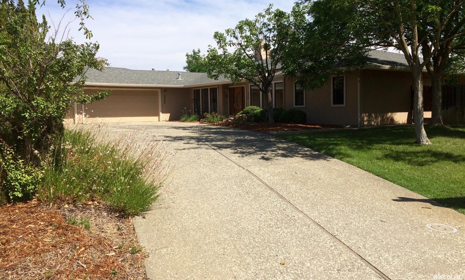 3204 Morro Bay, Davis, CA 95616 photo 1
