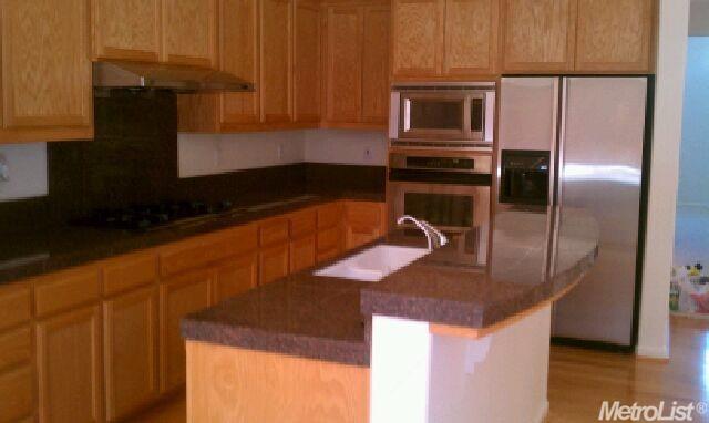 2121 Iberis Ct, Tracy, CA 95376 photo 3