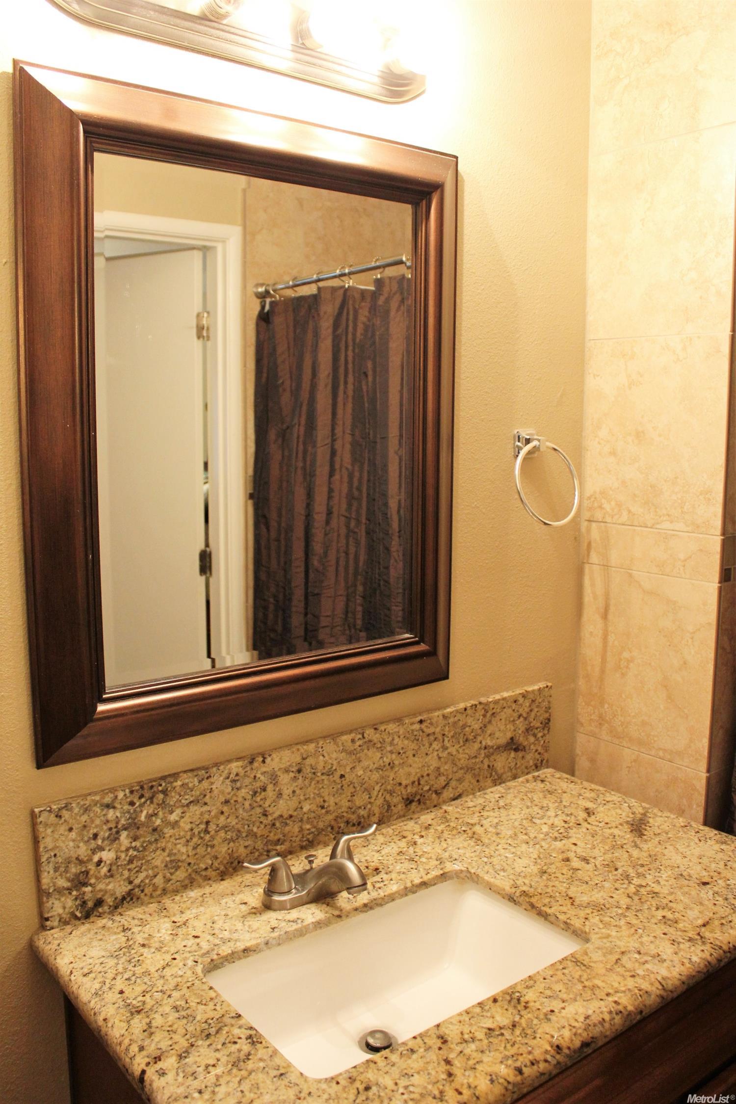 901 Moffett Rd, Modesto, CA 95351 photo 12
