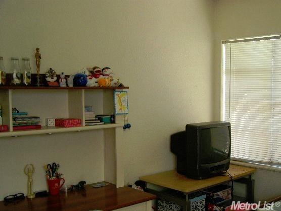 232 E Ingram St, Stockton, CA 95204 photo 17