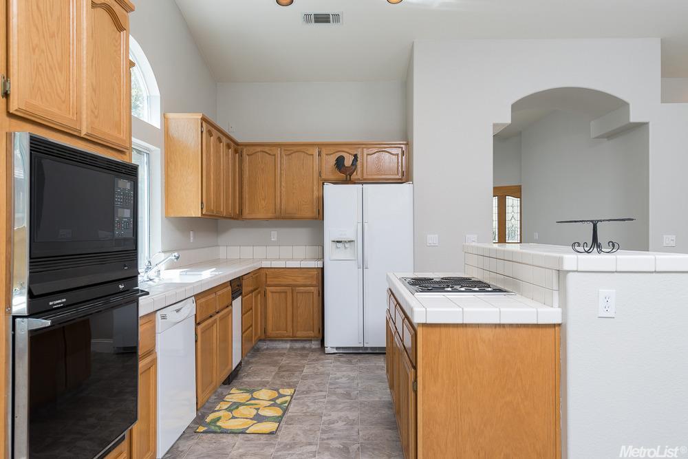4941 Charter Rd, Rocklin, CA 95765 photo 8