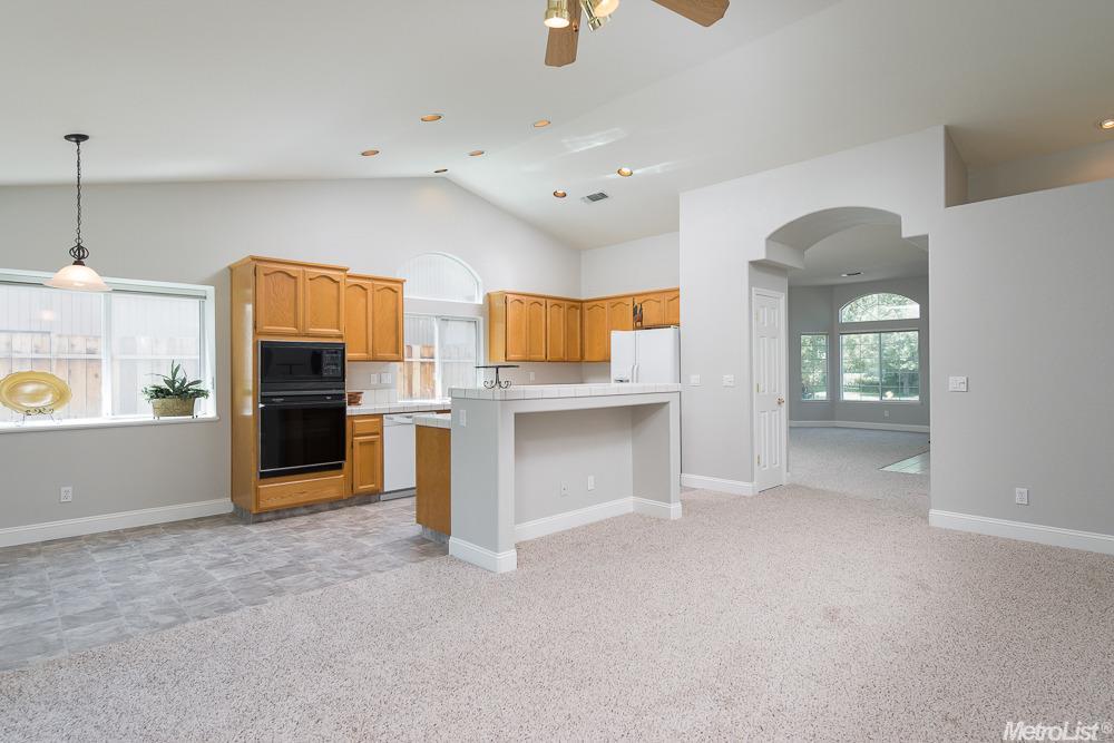 4941 Charter Rd, Rocklin, CA 95765 photo 4