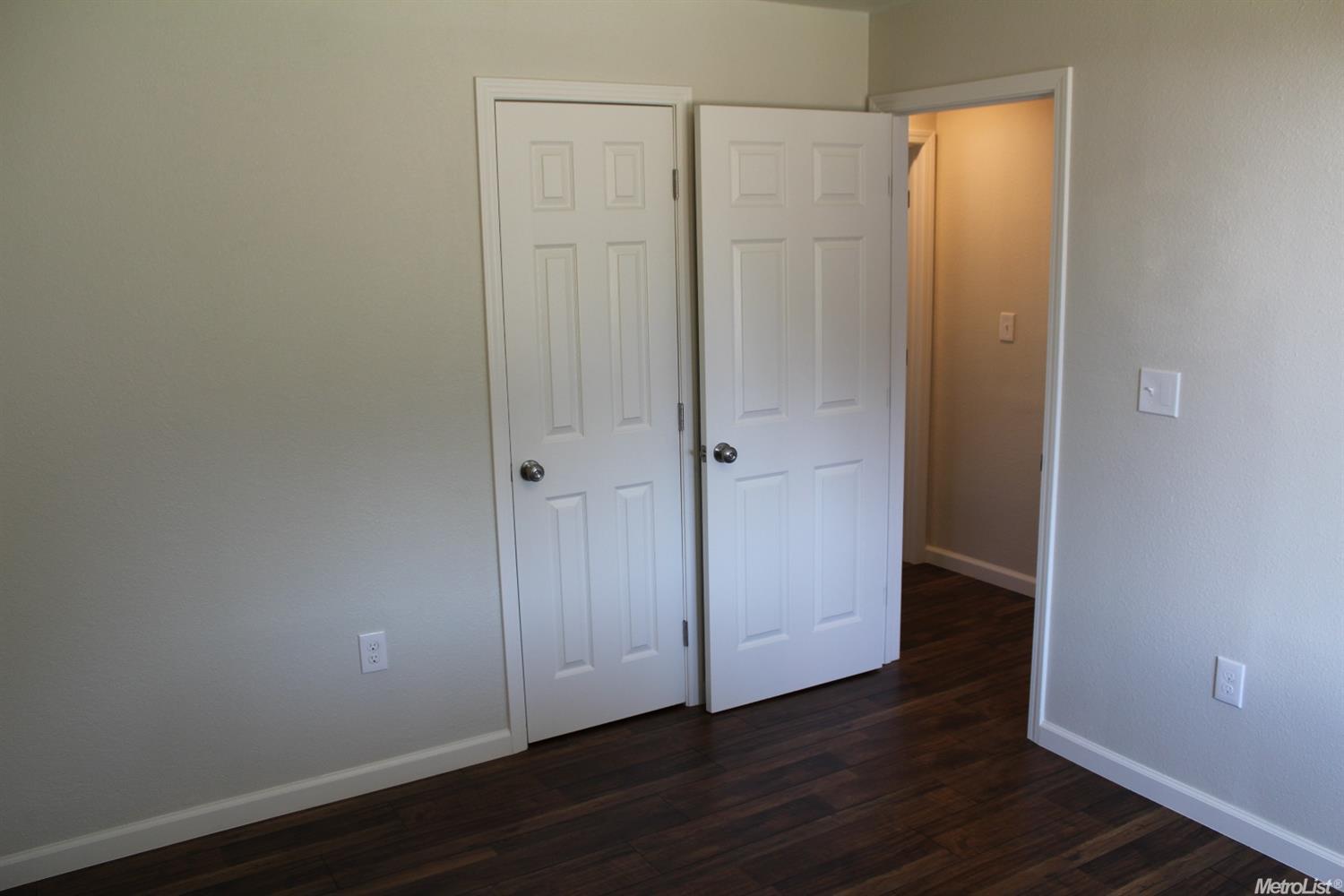 1190 5th St, Turlock, CA 95380 photo 17